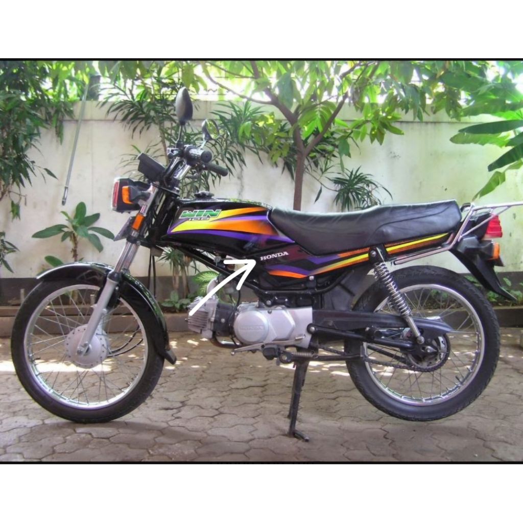 Sticker Stiker Tutup Tepong Tempong Aki Honda win Win100 Original