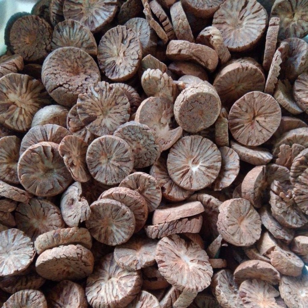 

Pinang Tua kering / Pinang Batu / Pinang Iris kering/ jambe