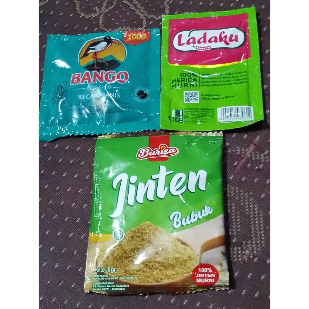 

Kecap Bango+Jinten Bubuk 5 gram+Ladaku Paket 2An (TRB132)