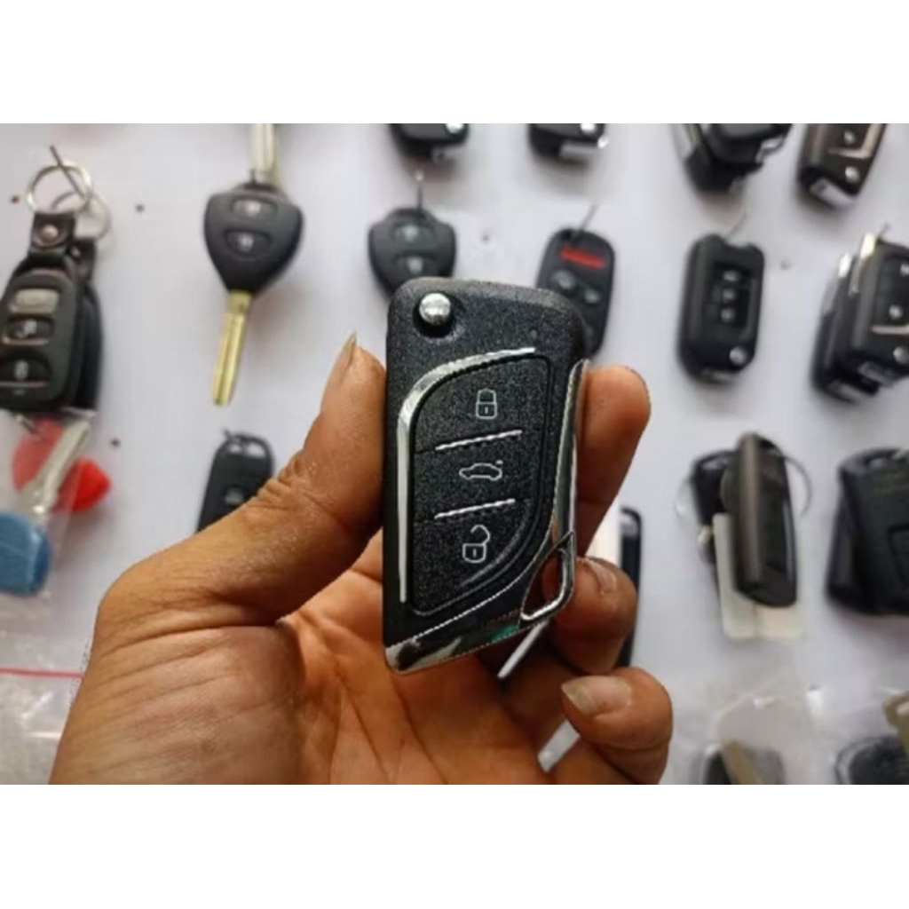 REMOT NISSAN GRAND LIVINA MODEL LIPAT