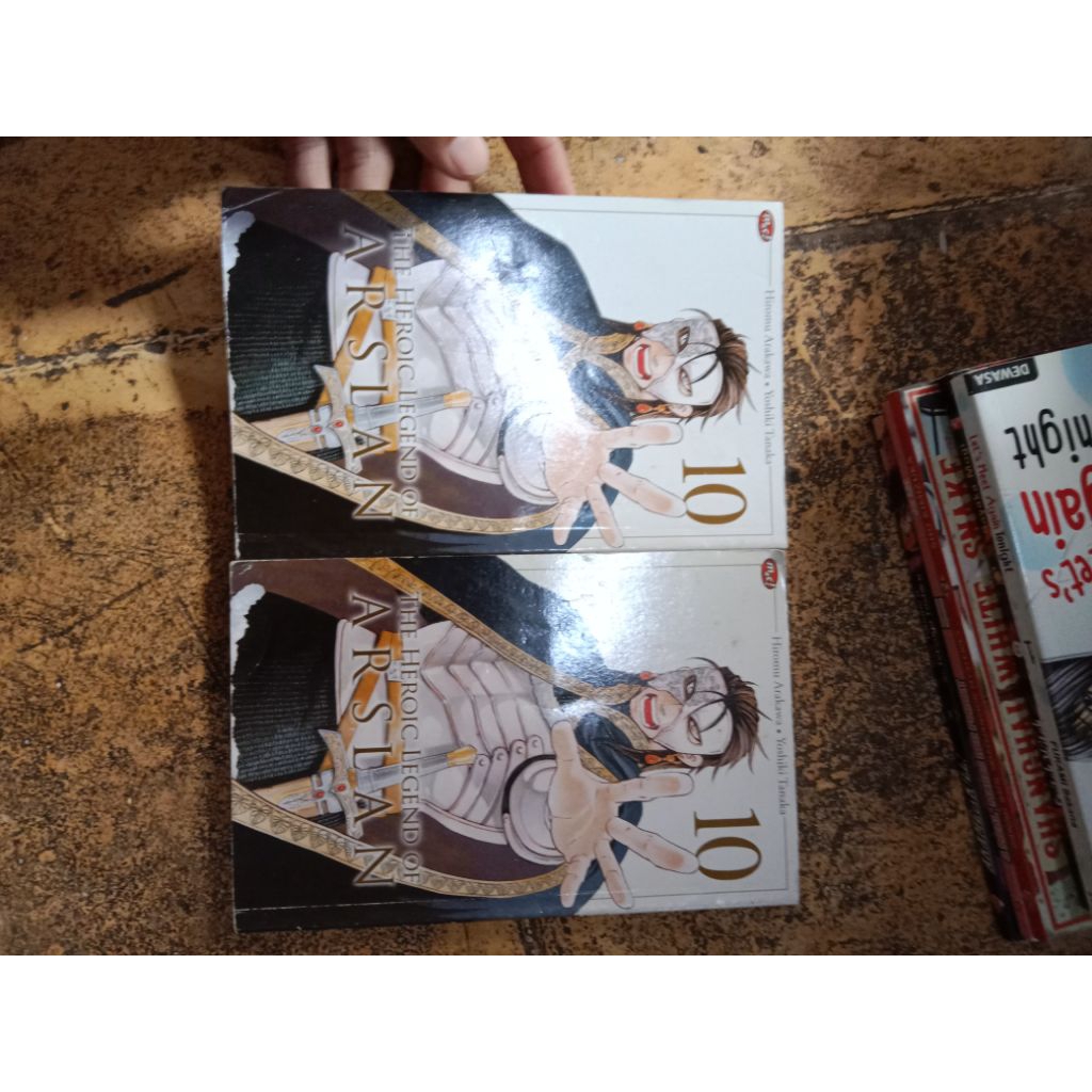 komik manga the heroic legend of arslan 10