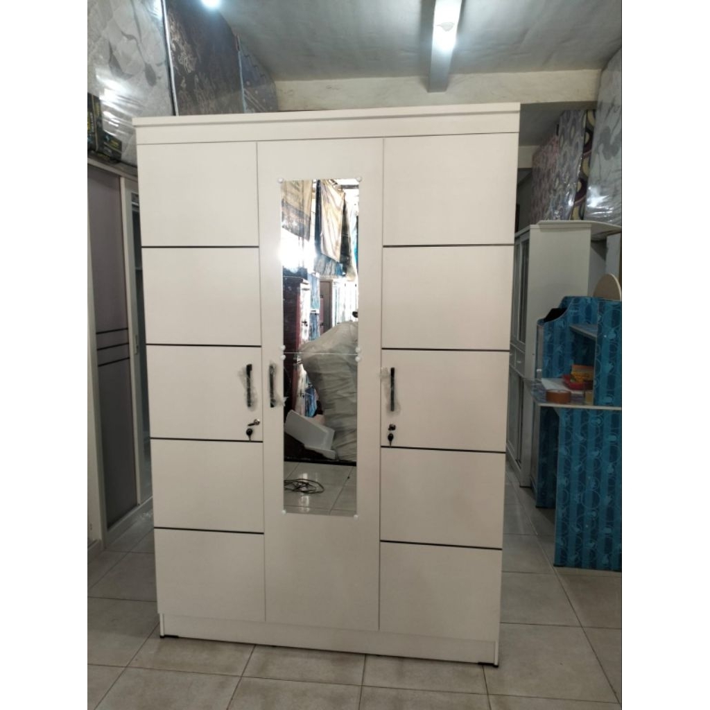 Lemari Pakaian | Lemari Baju 3 Pintu Kaca Panjang