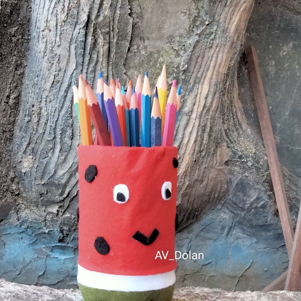 

Tempat Pensil Flanel Semangka/Prakarya semangka