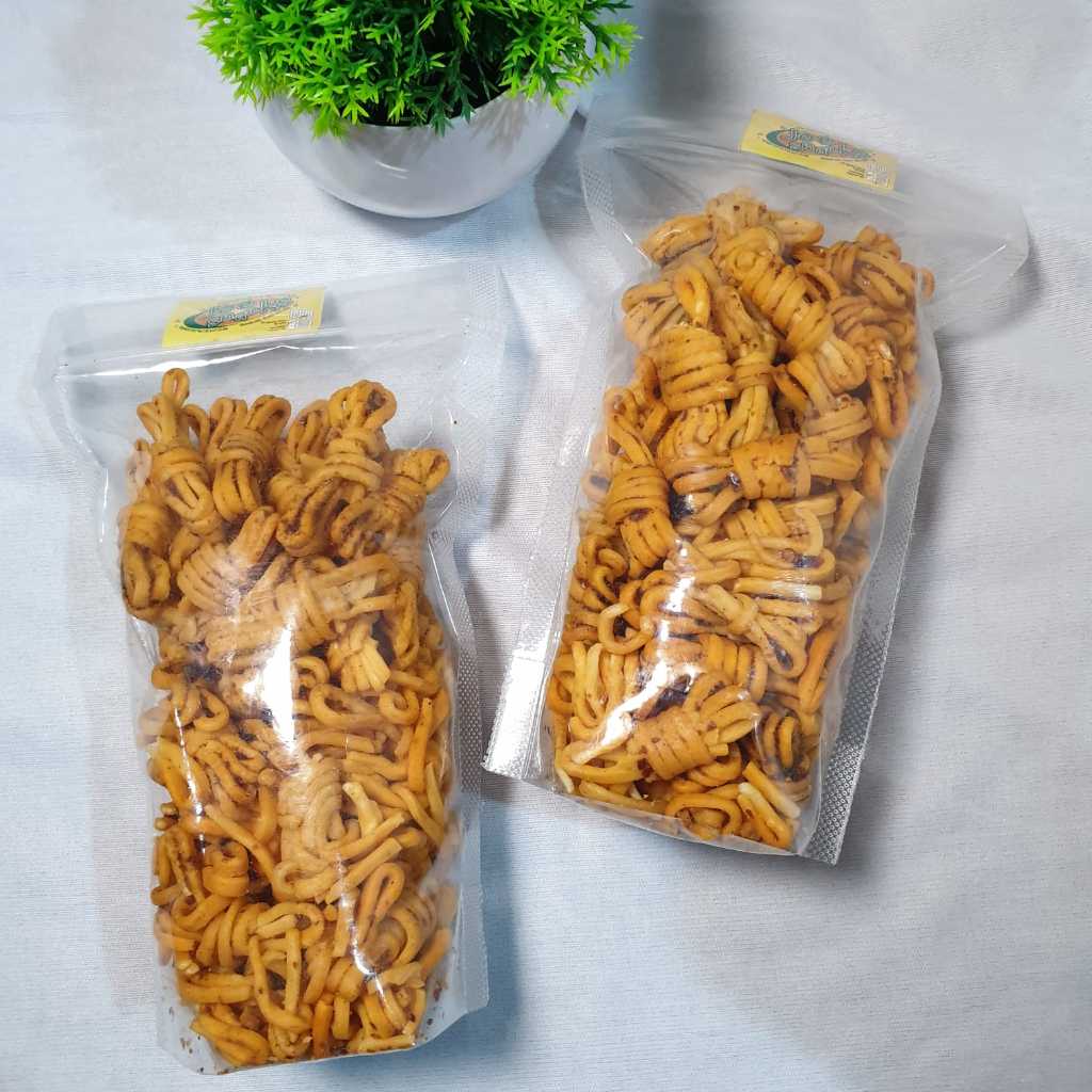 

Mie gulung/ Mie gulung daun jeruk/ Mie gulung Kriuk/ Snack Pedas 200gram