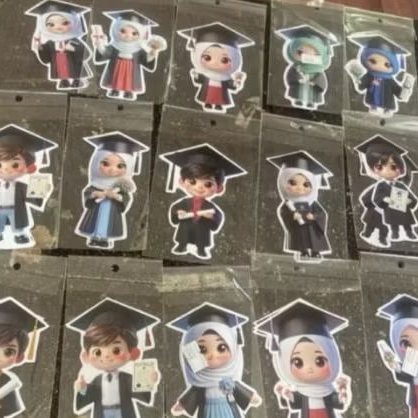 

Topper wisuda