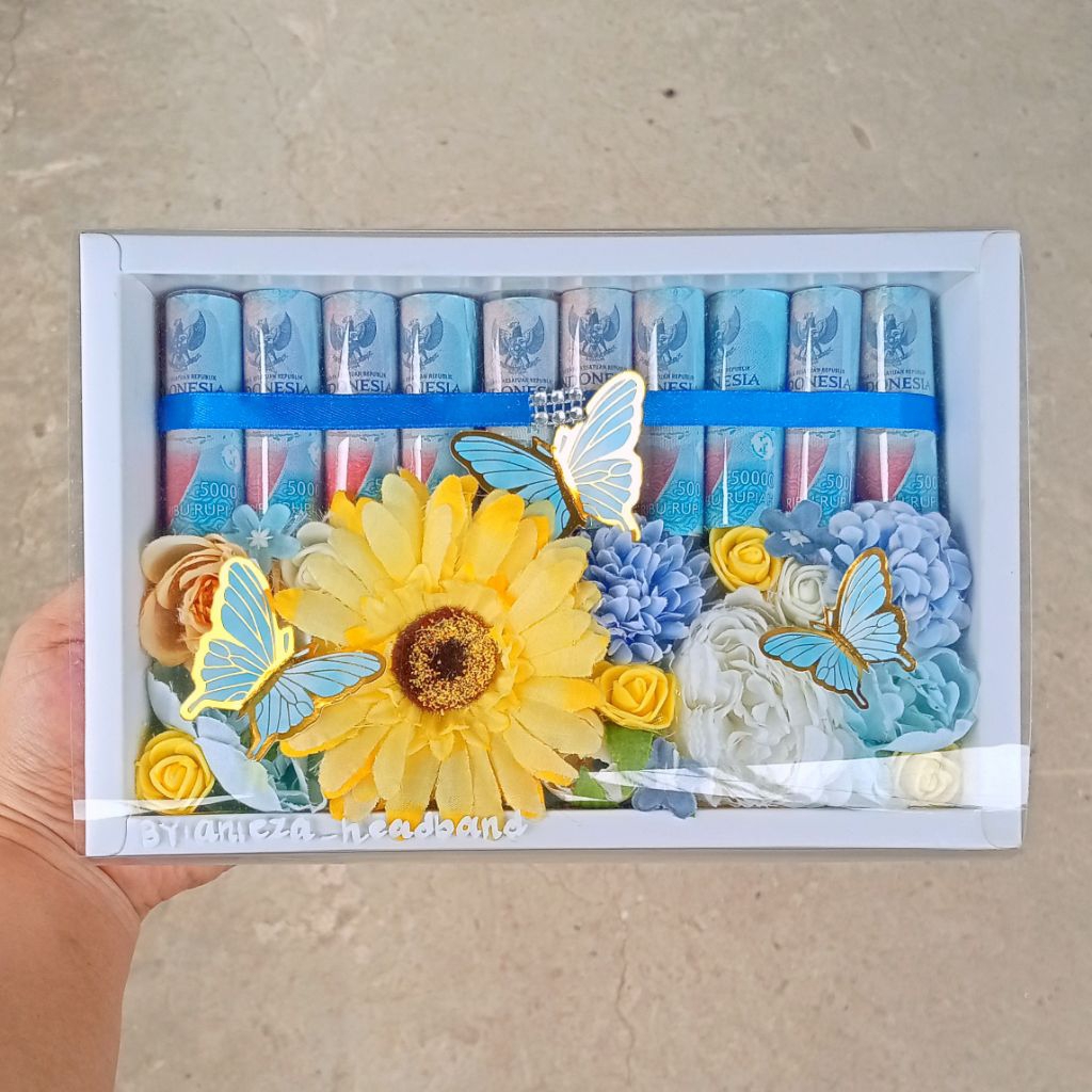 flower money box|gift box|gift ulang tahun|hadiah wisuda|kado ulang tahun|kado kado wisuda|kado kelu