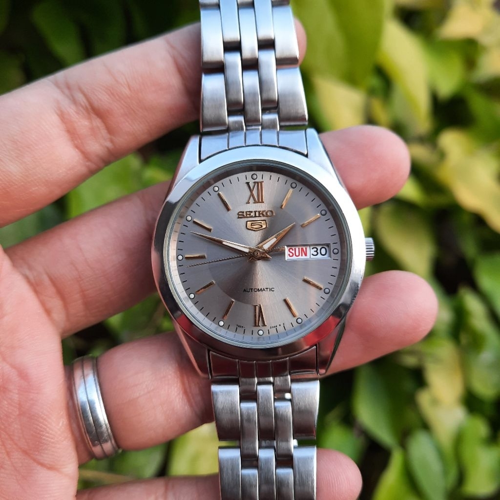 Seiko 5 Automatic SNXA03K1 Grey Abu-abu Sunbrust 7S26-0420 Not SNXA05