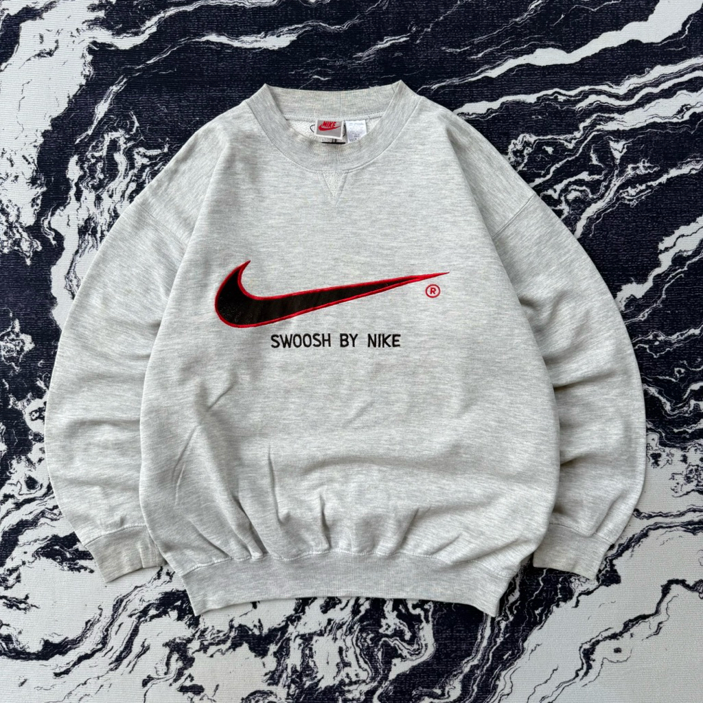 Vintage crewneck nike