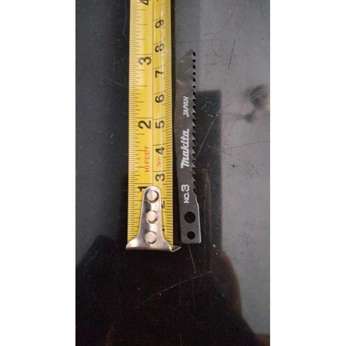 

Mata Jig Saw MAKITA No.3 NOMOR Pisau Gergaji Triplek Kayu Jigsaw Blade