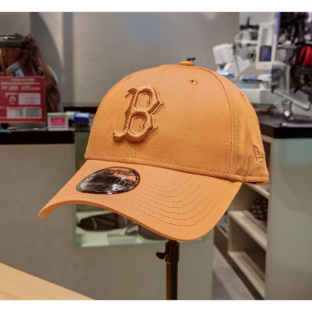 Topi New Era 9Forty Tonal Boston Red Sox Sand Cap