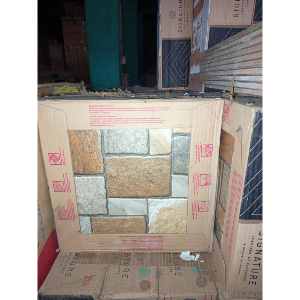 keramik mulia 30x30  canadian beige batu alam matt kW 1
