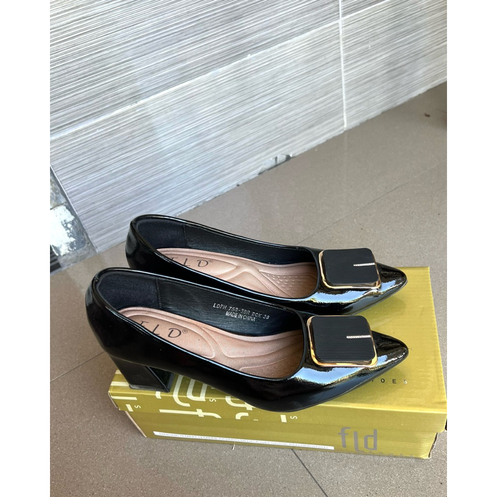 Fladeo Shoes heels 7cm size 38 (Preloved)