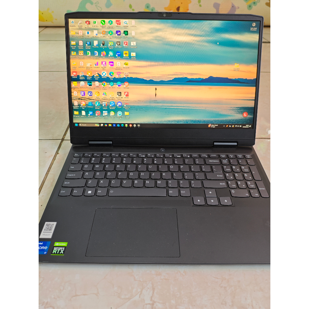 Lenovo ideapad gaming 3i 2022 core i7 12650h RTX3050 100% SRGB