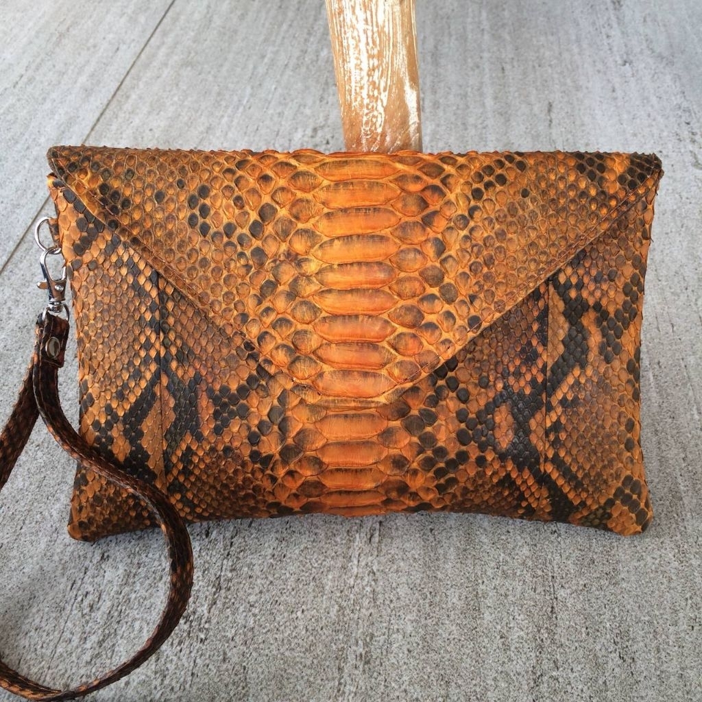 Clutch kulit ular piton