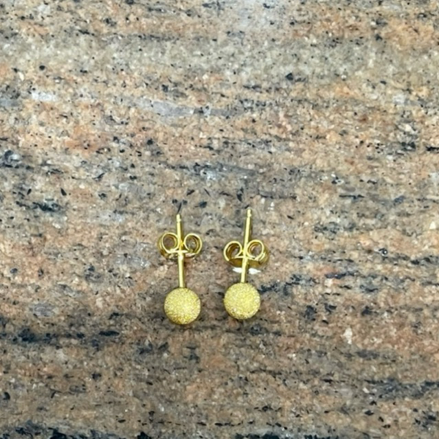 giwang bola pasir simple elegant emas asli kadar 700