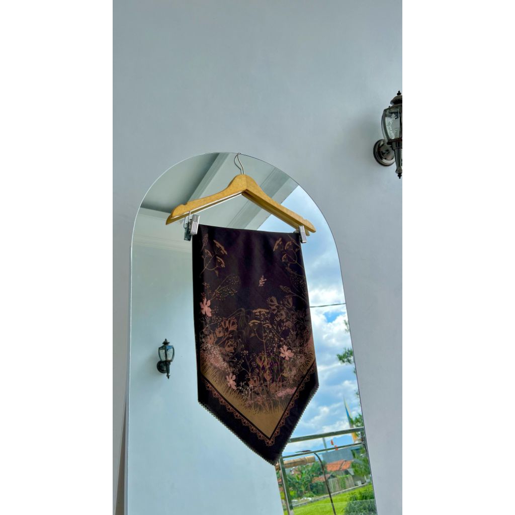 Jilbab motif syar'i
