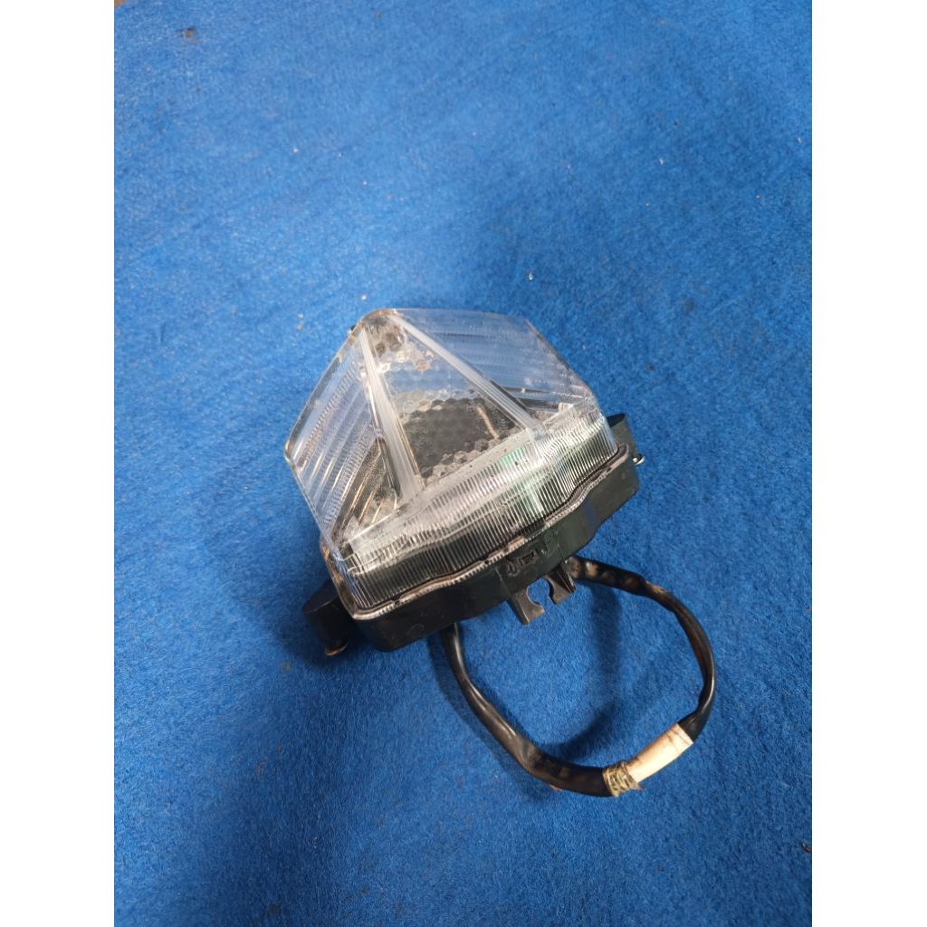 Lampu belakang CBR 150 led Original Stoplamp Lampu rem CBR 150 facelift ori