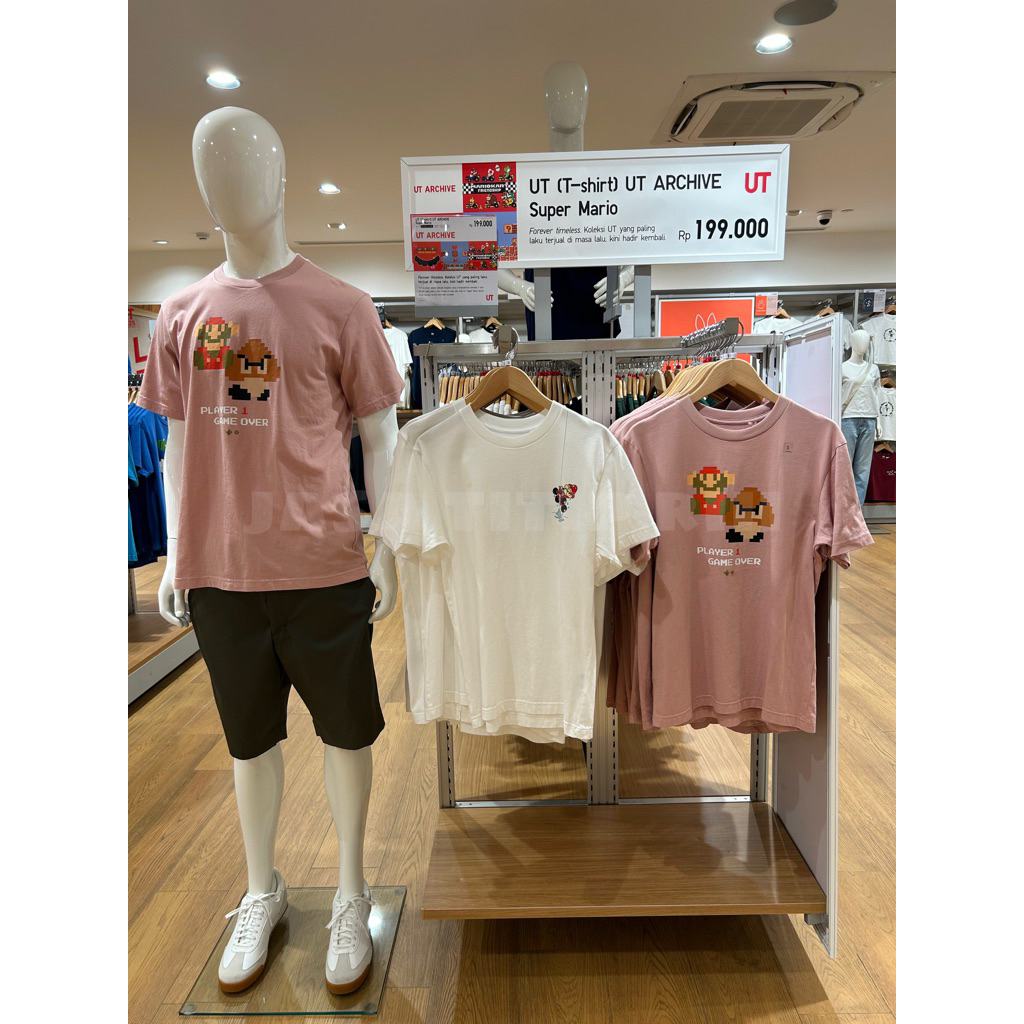 UT (T-Shirt) Archive Super Mario Lengan Pendek MEN UNIQLO