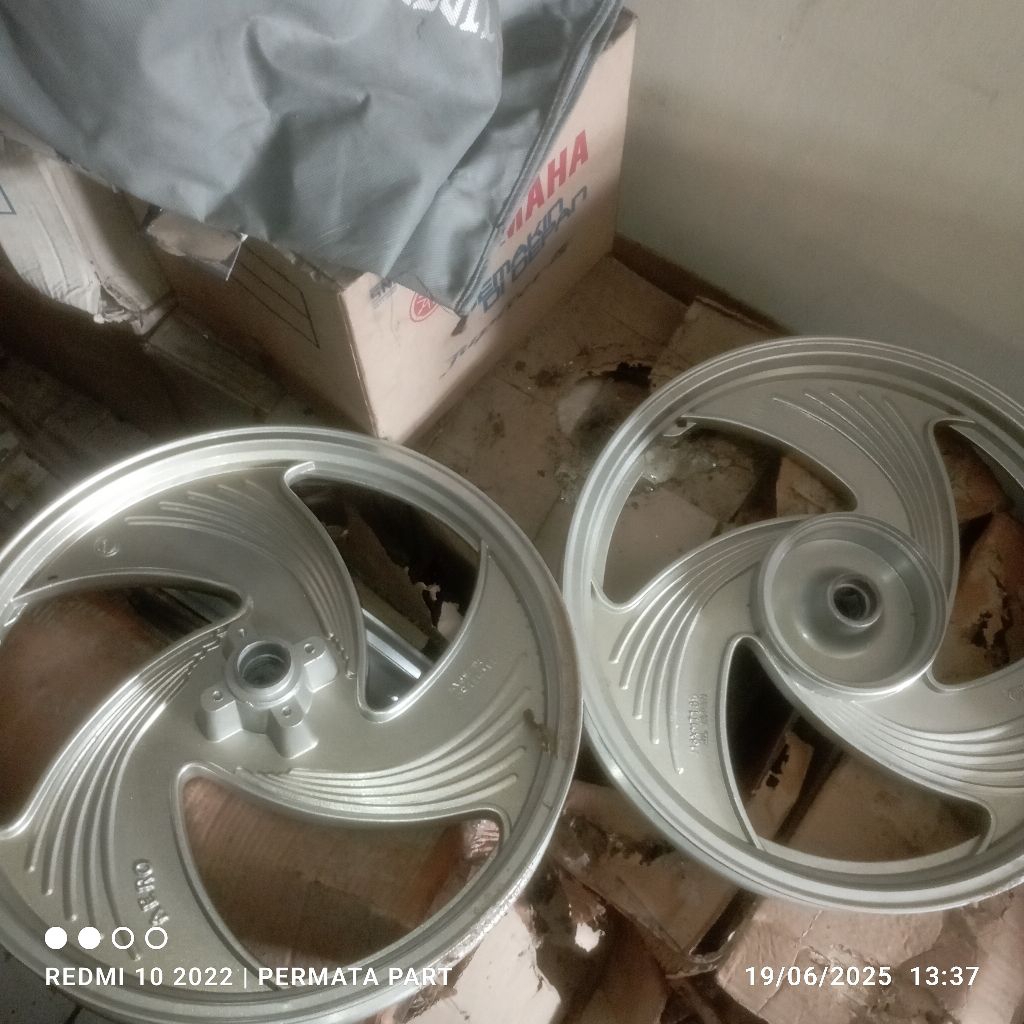 velg velk rx king rxking rxk 135 rxs rx spesial rxz rzr catalyzer uk 160 185  r18 morodadi aero japa