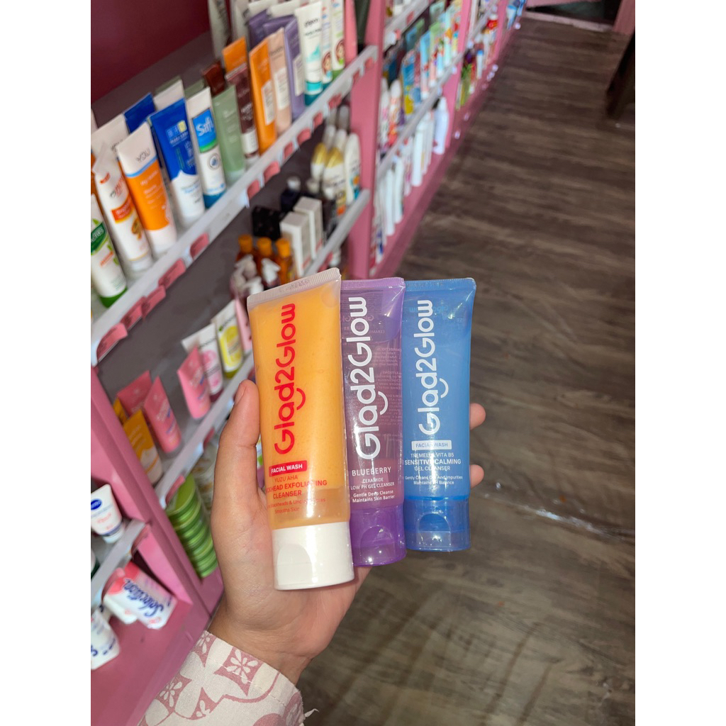 FACIAL WASH GLAD2GLOW