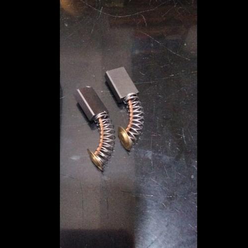 

Arang Buster KOL CB43 43 Bor Bobok Dragon Hitachi 13 mm 411a 100A 303A