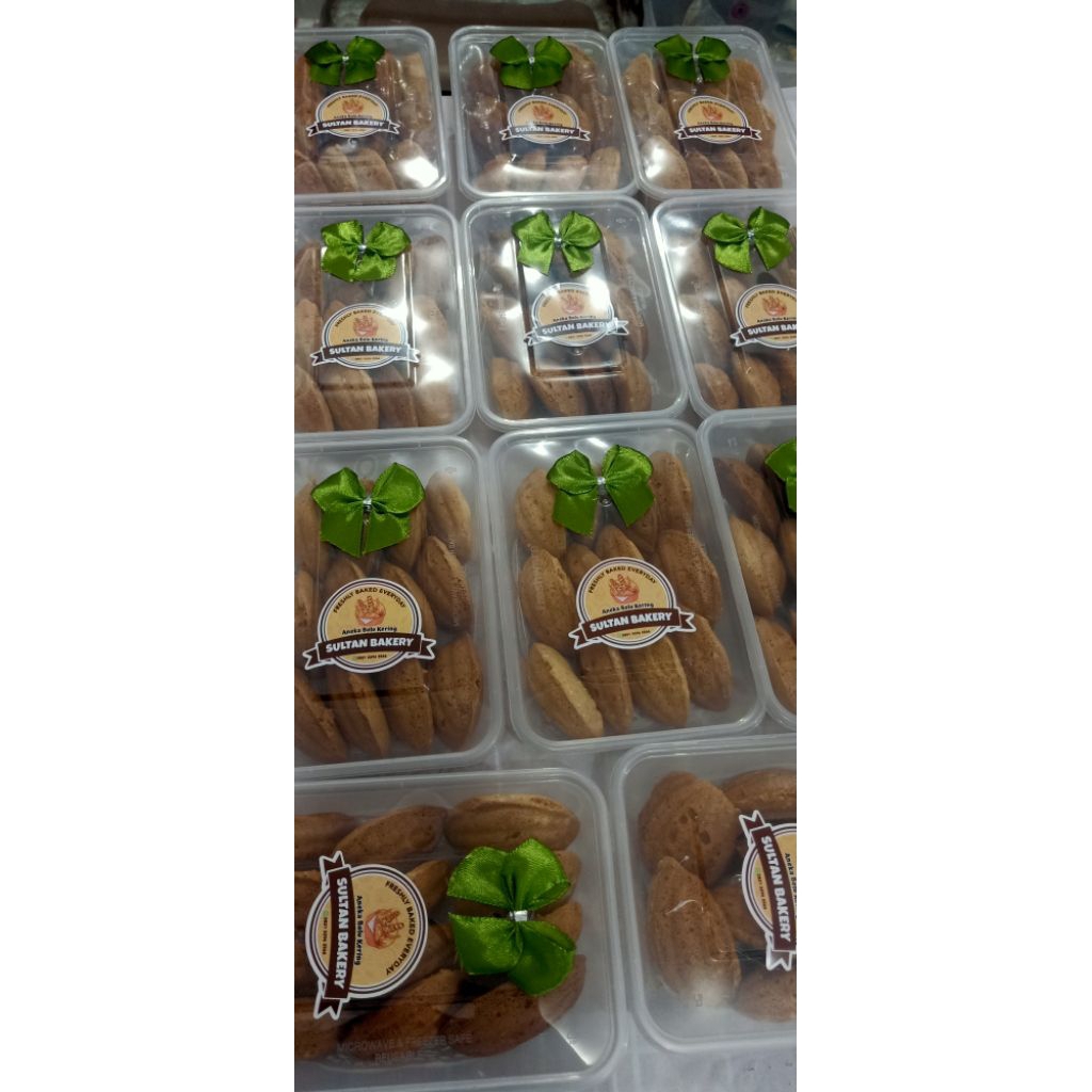 

BOLU KERING KEMASAN TWINWALL 650 ML /BOLU KLEMBEN/BOLUJADUL