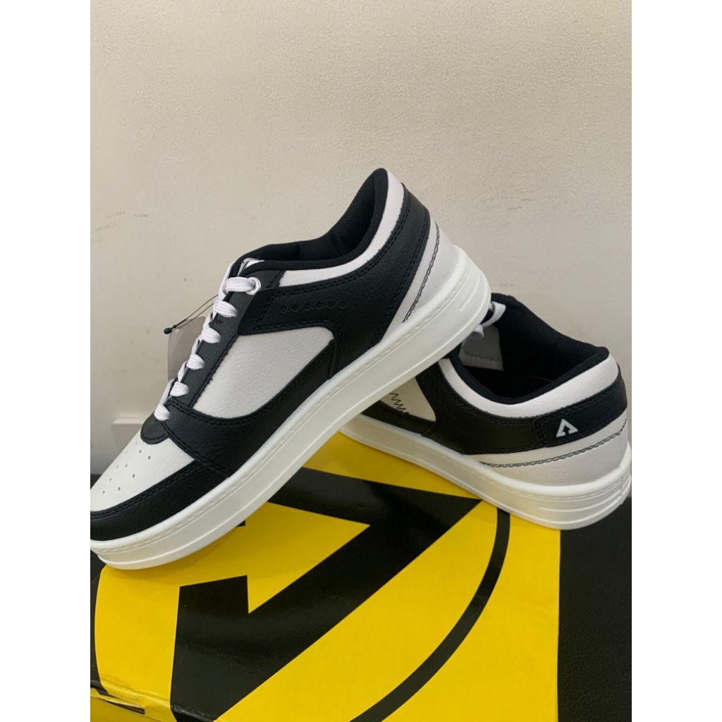 sepatu ori aerostreet hoops