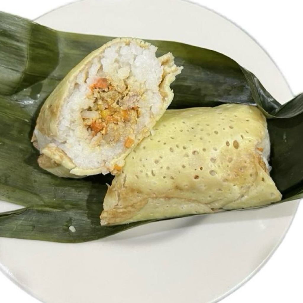 

Arem Arem Solo isi sayur dan ayam balut telur.