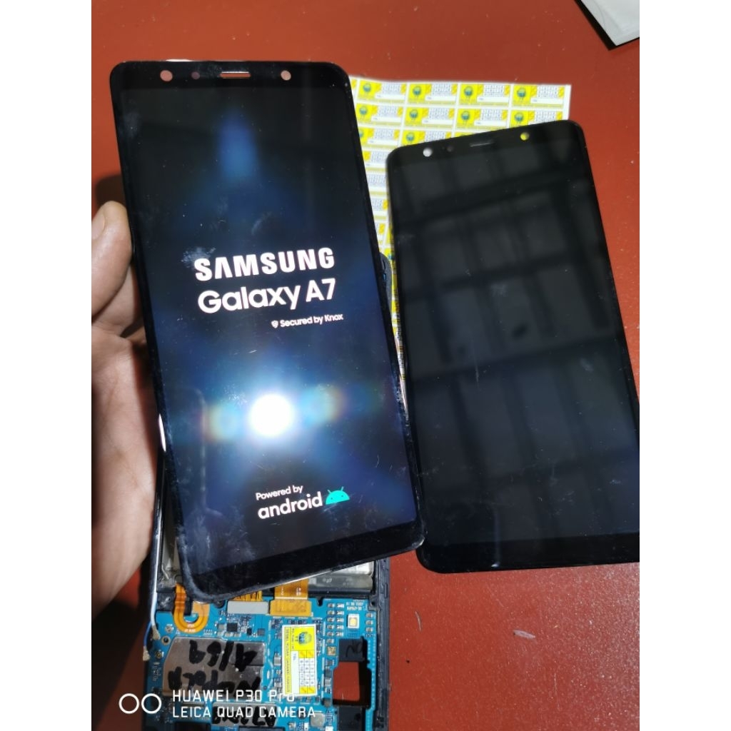 lcd Samsung a7 2018 ori copotan superamoled kondisi tidak bisa sentuh khusus BONDING FLEXIBLE