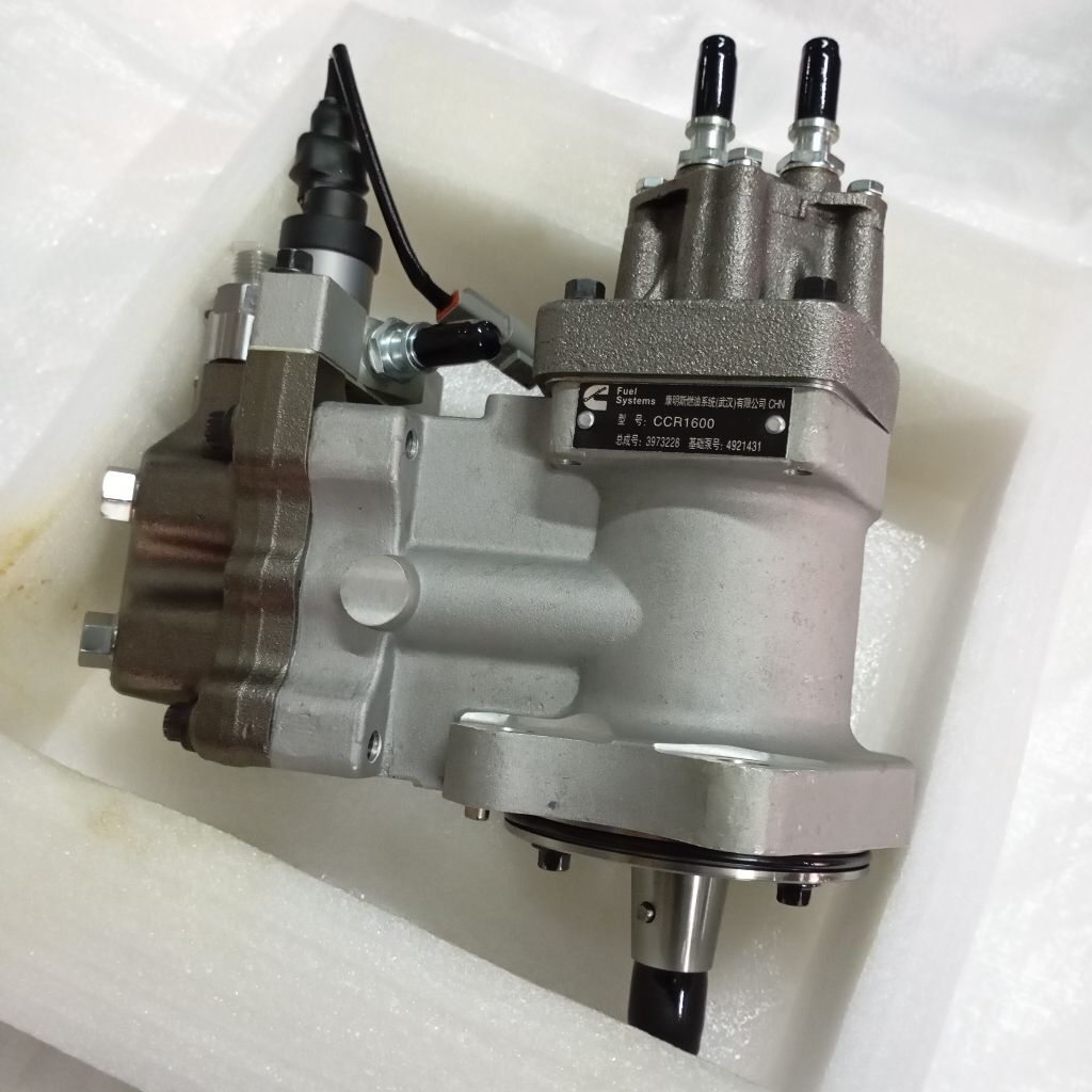 Supply Pump PC300-8 3973228 6745-71-1170 Cummins