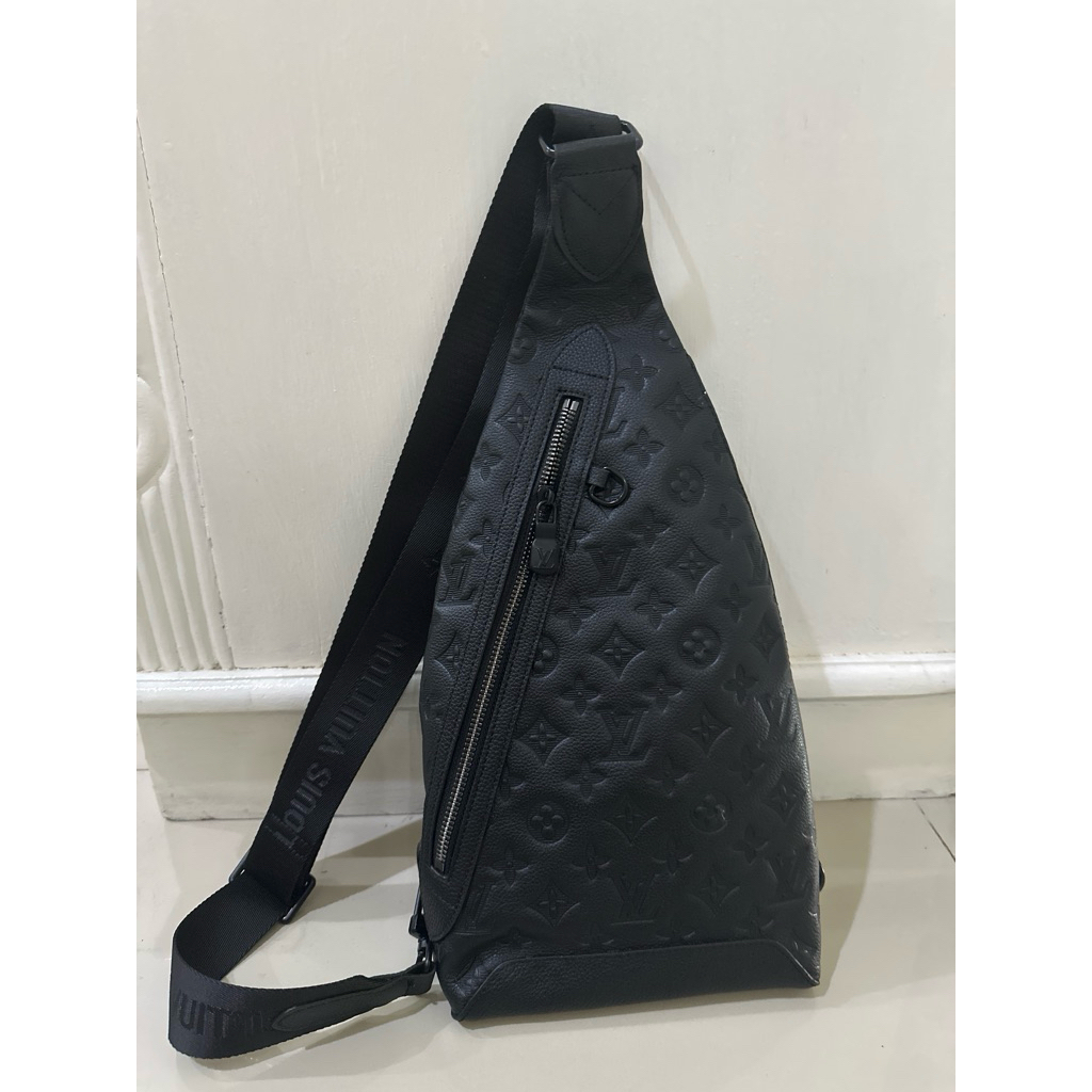 preloved body bag tas pria second lou is vui tton elpong elvi waistbag wb crossbody