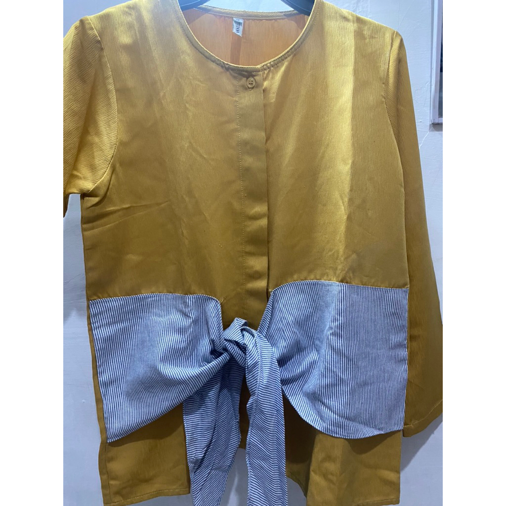 BLOUSE VANILLA HIJAB