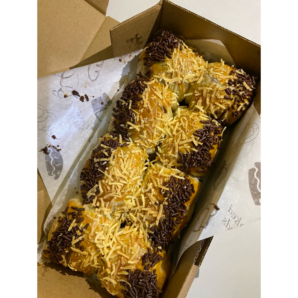 

BOLEN PISANG COKLAT KEJU