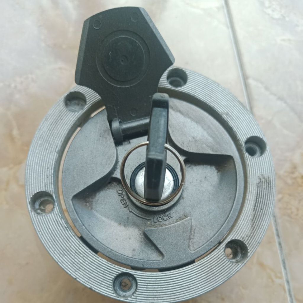 tutup tangki ninja 250fi