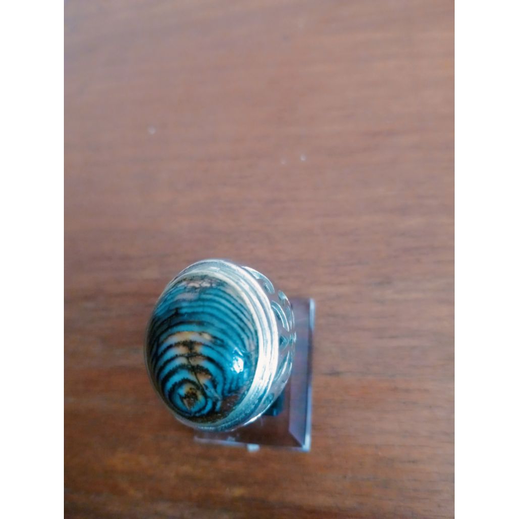 Batu Mustika Puser Angin