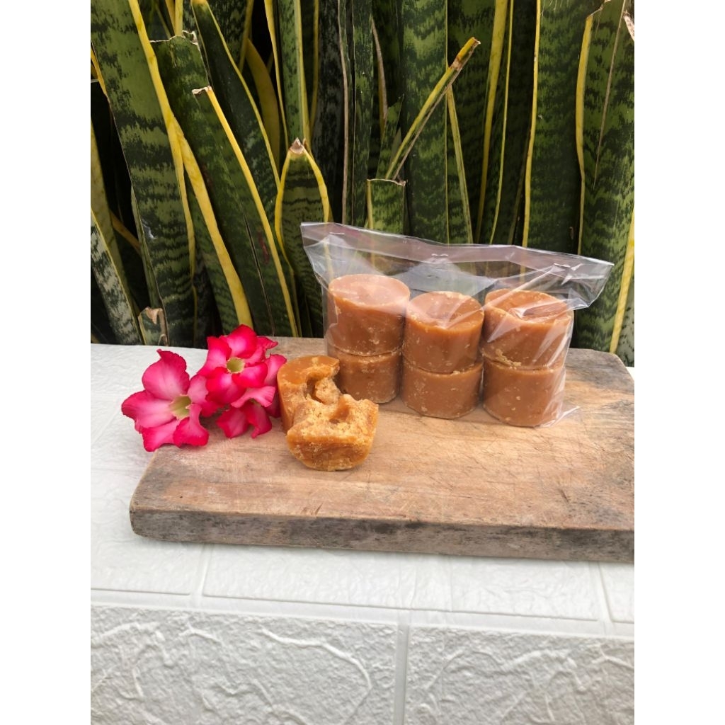 

GULA JAWA MURNI 1/2 KG