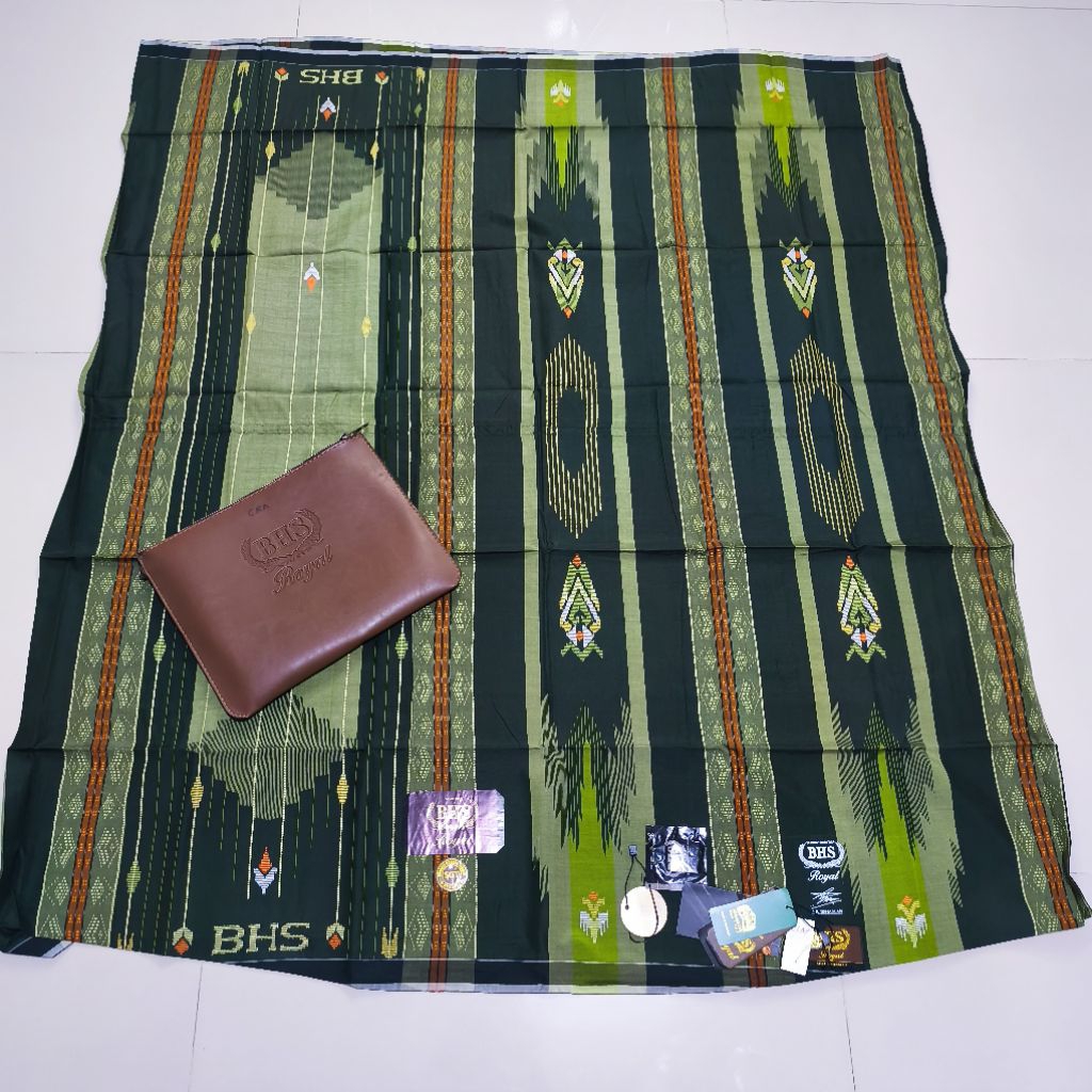 SARUNG BHS ROYAL SGT MS GOLD SUTERA+MESRES