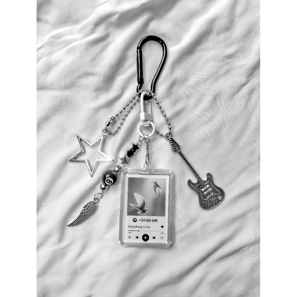 keychain hindia baskara [everything u are] 2 sisi