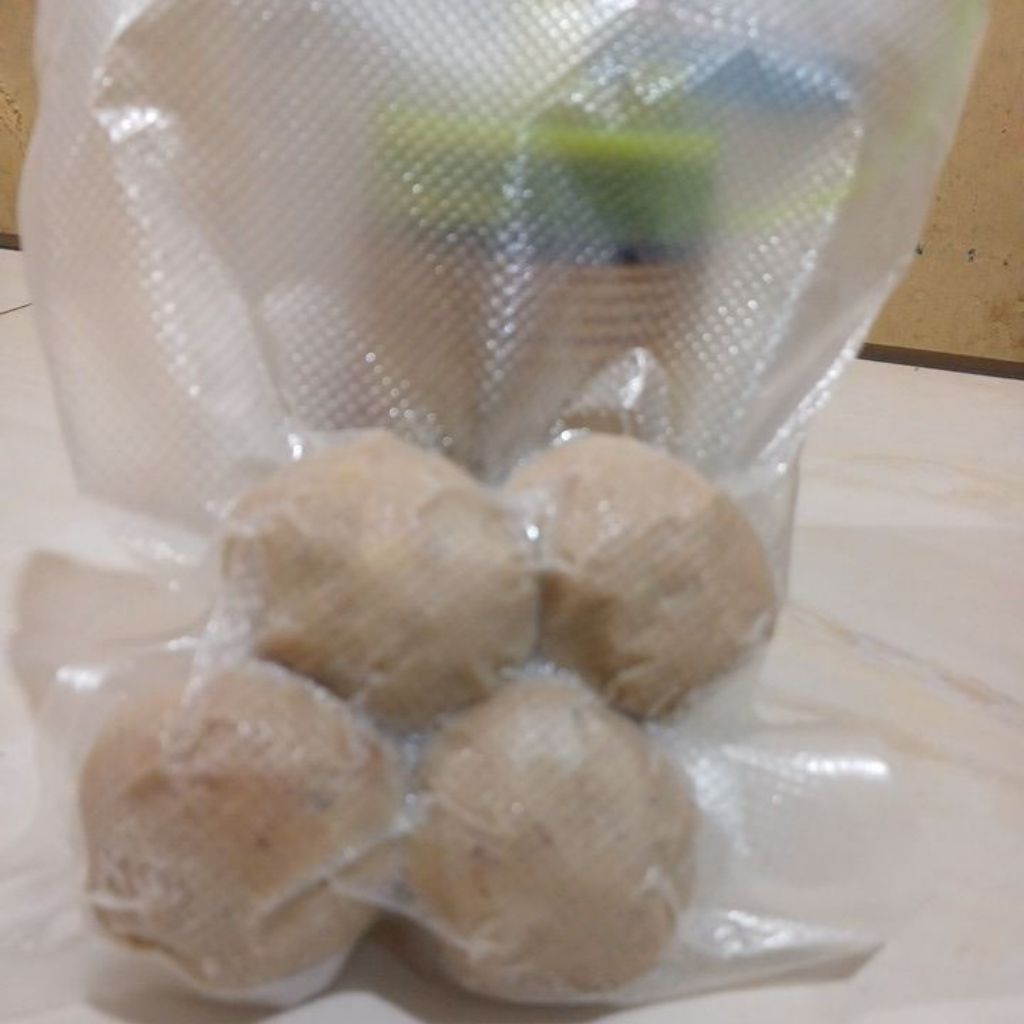 

Bakso keju lumer crot