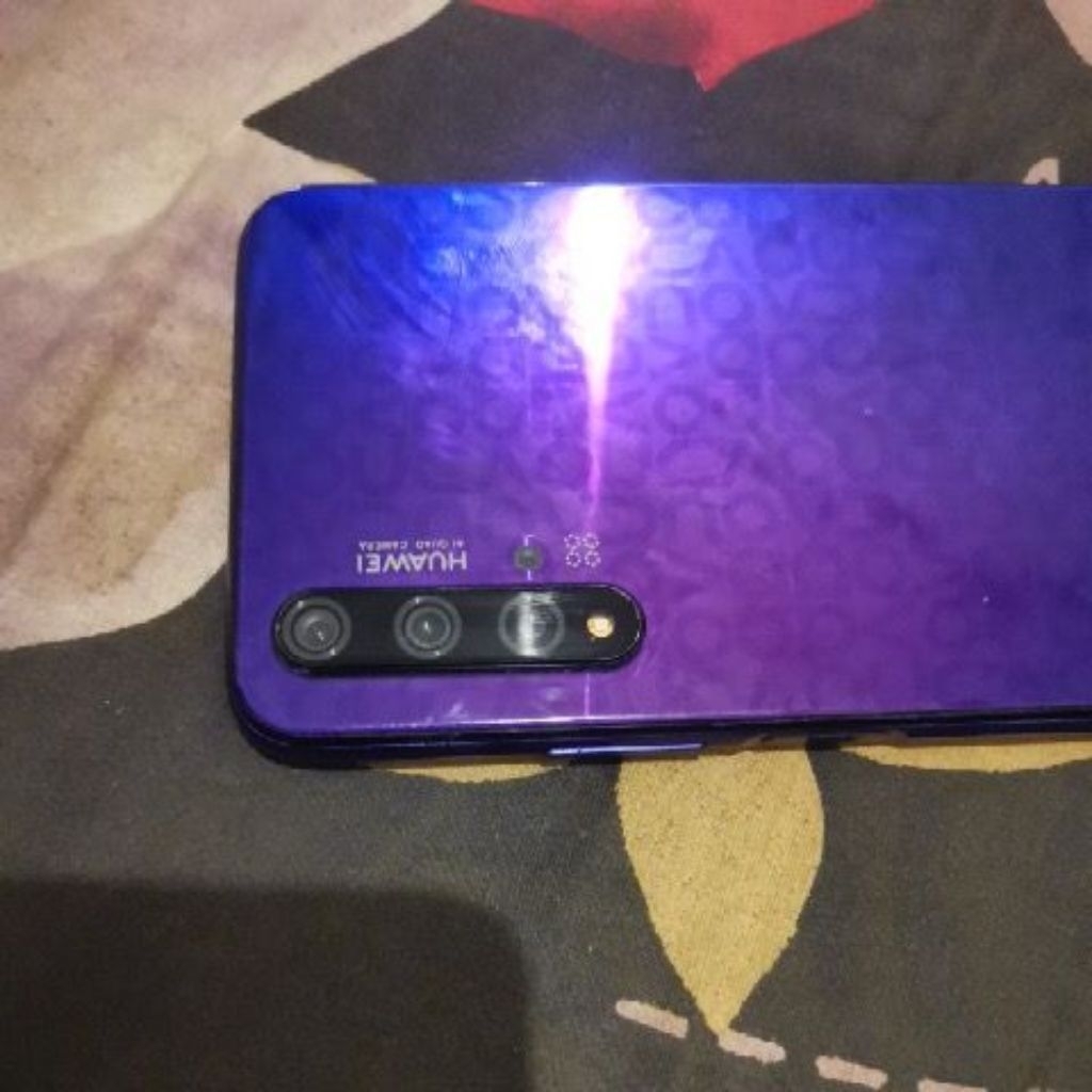 kamera belakang nova 5t