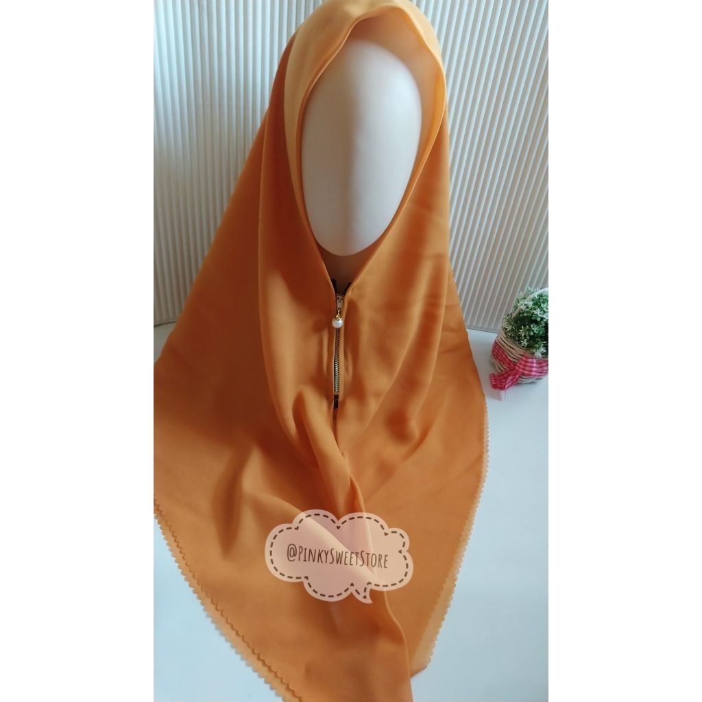 Kerudung Zipper