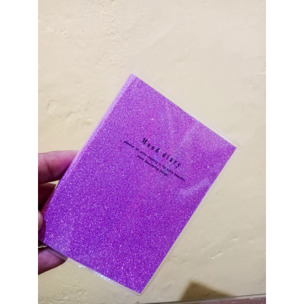 

buku catatan harian kecil