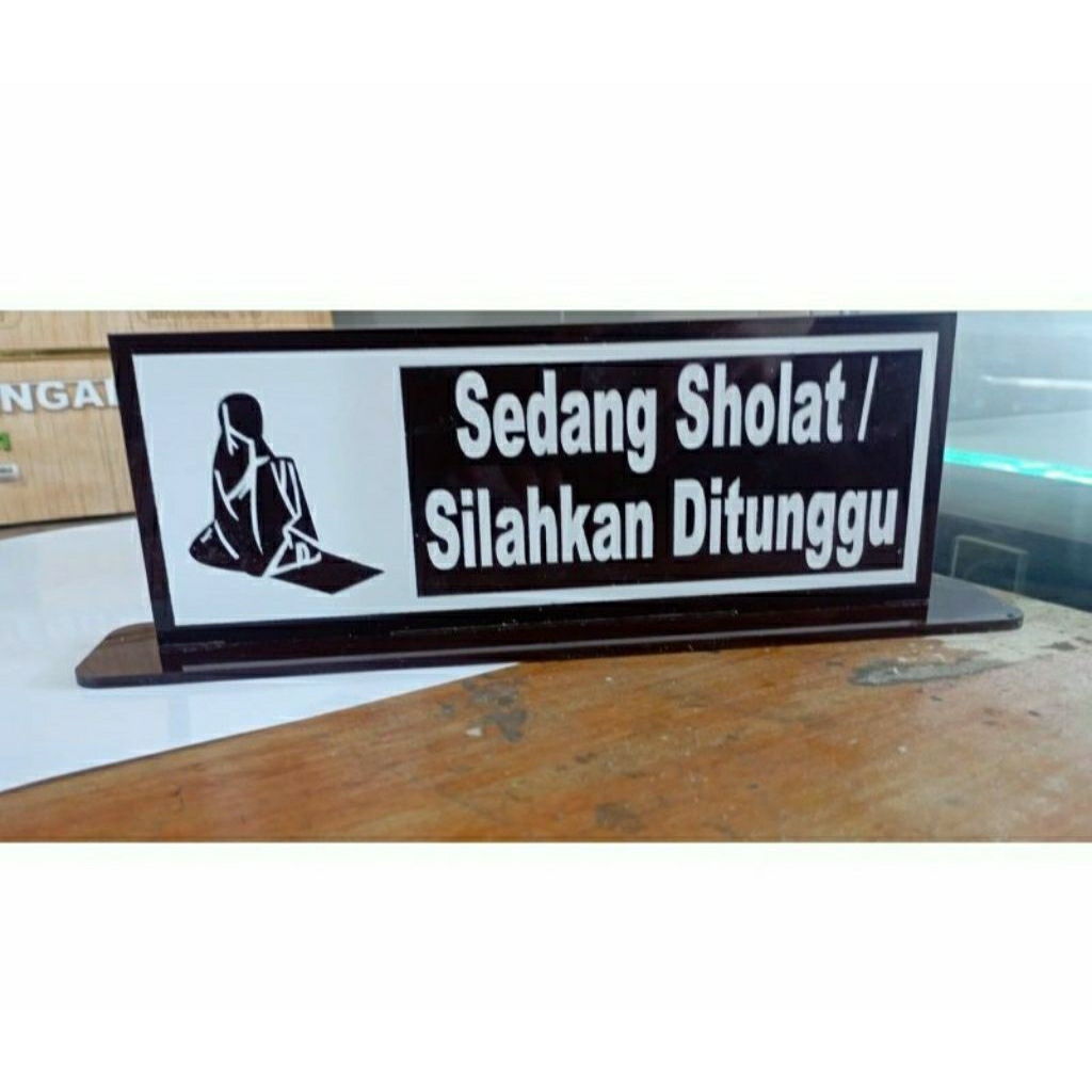 

Sign Board Acrylic Sedang Sholat / Silahkan Tunggu Wanita | Papan Sholat Akrilik