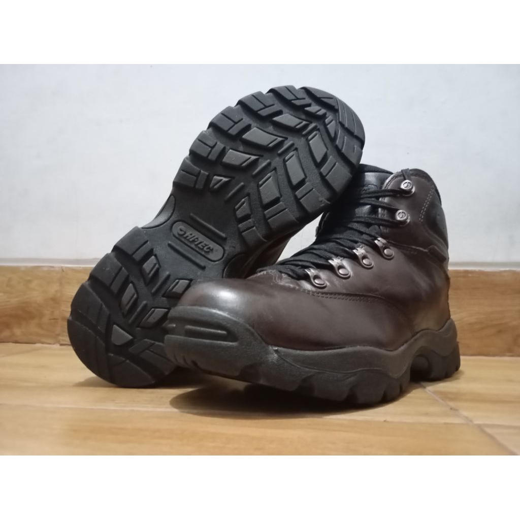 sepatu outdoor/hiking Hi-tec waterproof
