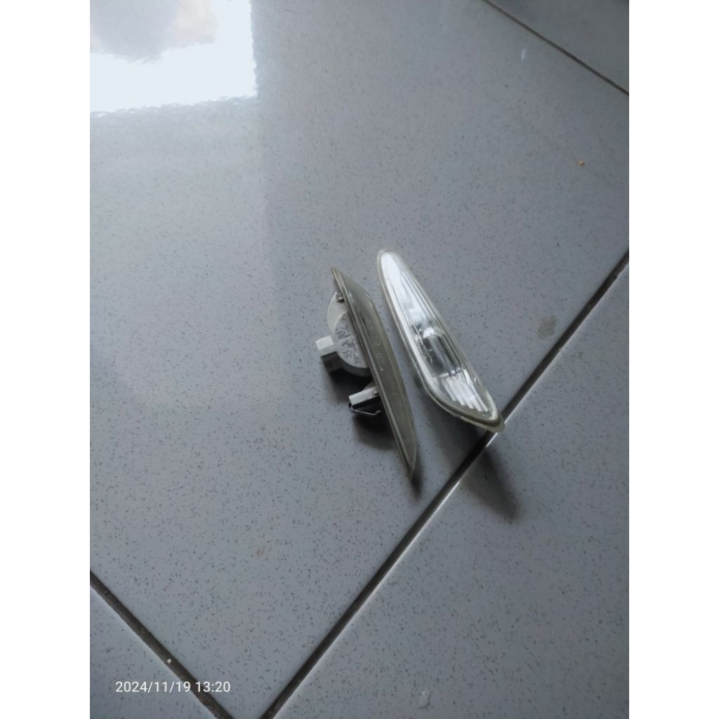 Sen Fender BMW e46 facelift Original -  sen body ORI BMW e46