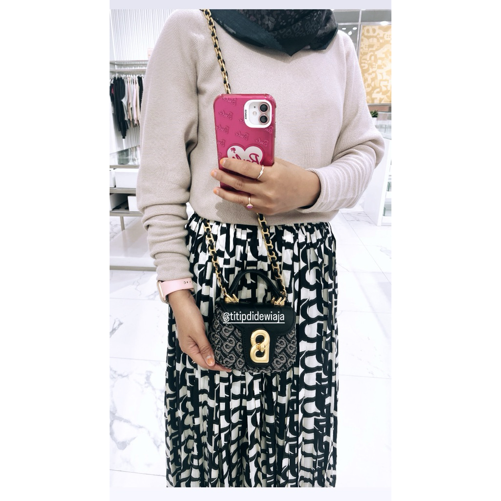 Alma leather micro /alma bimu Bag Buttonscarves