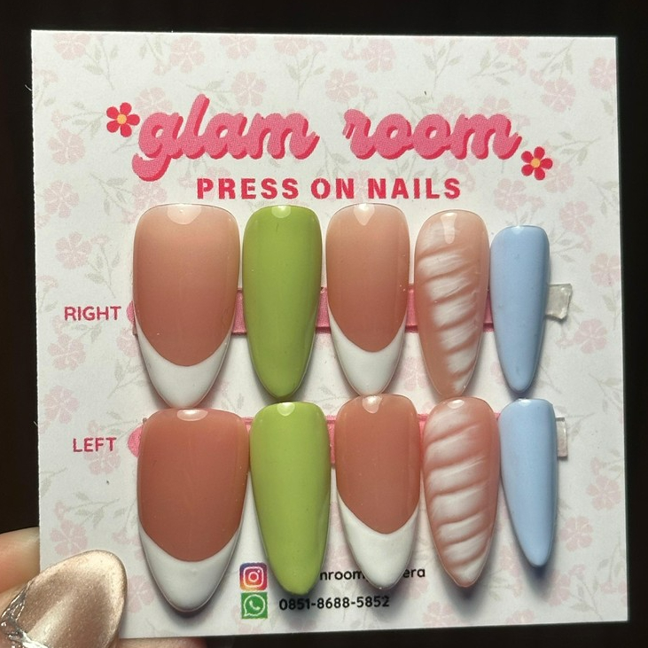 Press on Nails - Pastel Nails