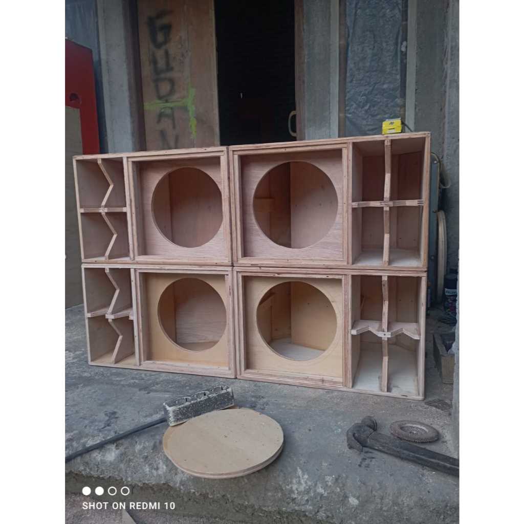 BOK SPEAKER MINIATUR 8 inch MODEL CBS