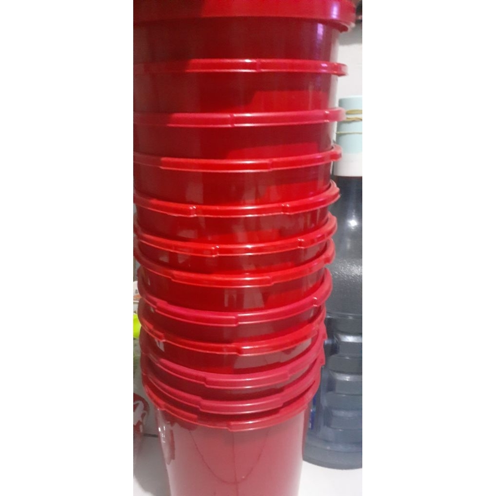 ember bekas ice cream