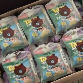 

Paket Snack Ulang Tahun 10 Pcs Lokal dengan Berbagai Jenis Cemilan Favorit